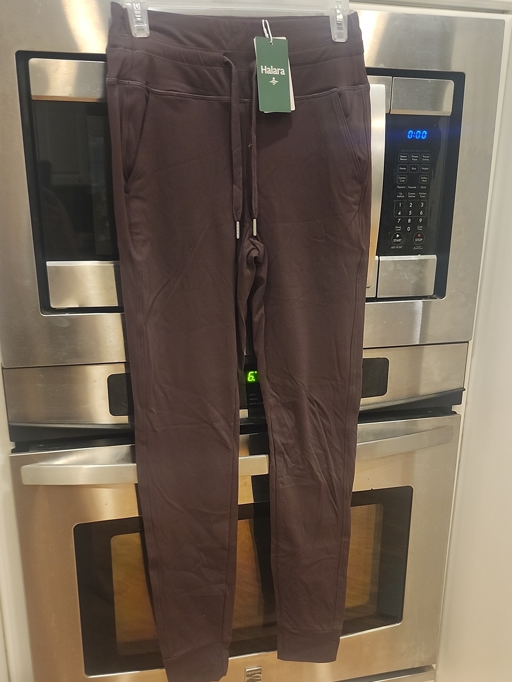 HALARA Plum Drawstring Joggers
